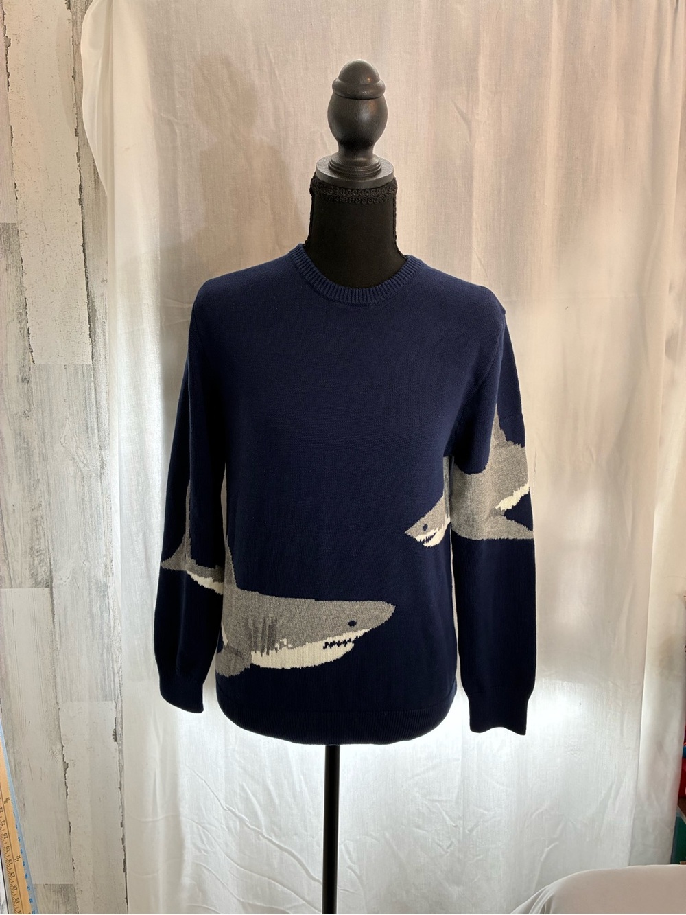 GAP Navy and Gray Shark-Intarsia Crewneck Sweater